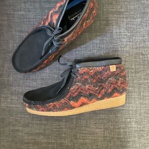 Colorful Zigzag Patterned Shoes